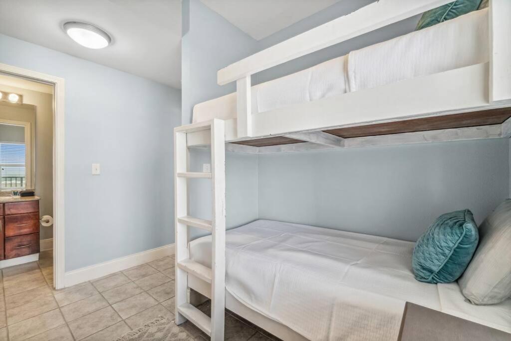 Spacious Beach Condo With Gulf Views! Sleeps 8! By Dolce Vita Getaways Pcb Panama City Beach Εξωτερικό φωτογραφία